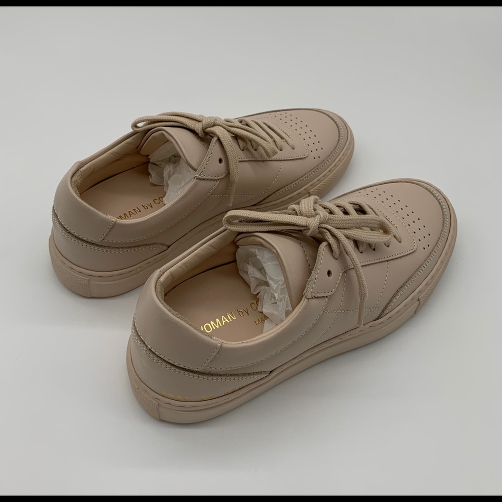 COMMON PROJECTS Resort Low-Top Classic Sneaker - Picture 8 of 11